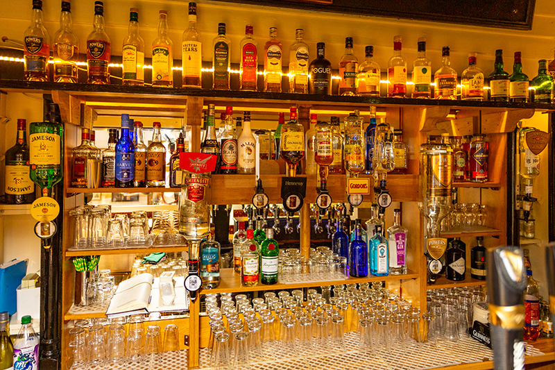 Bunkers Bar, Killorglin - Bar with Drinks Selection